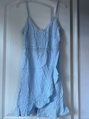NWOT H&M Blue and White Striped Sundress
